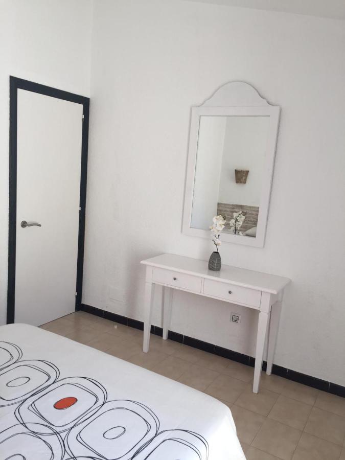 Apartamento 7 Palmeras Сьюдадела Экстерьер фото